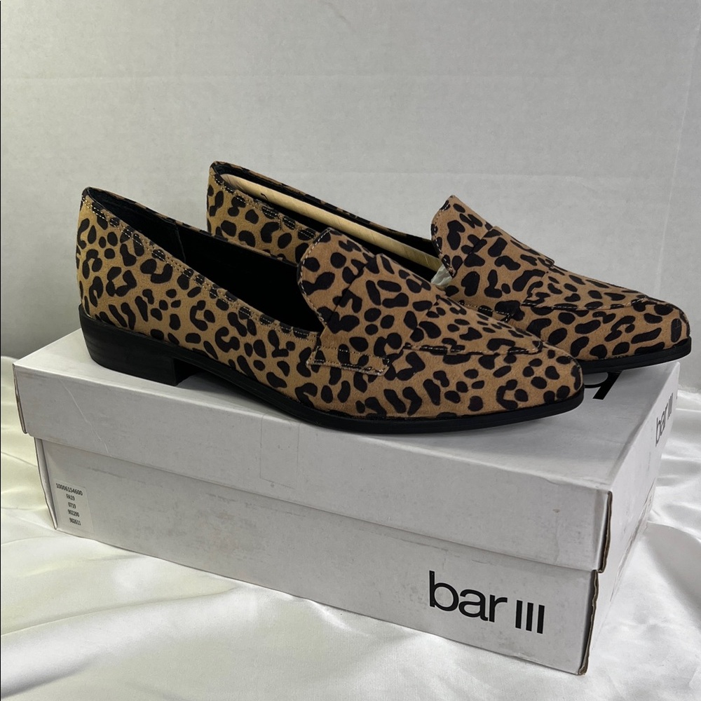 Bar III Women's involve Pointed Animal Print Loafers 6.5 M New in Box